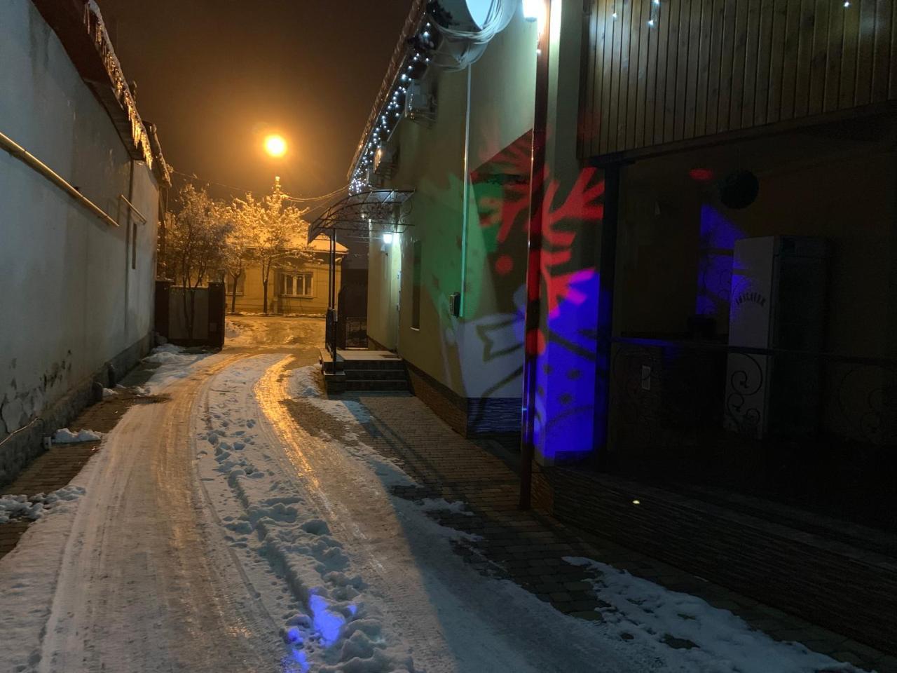 Міні Готель Вілла Вікторія Berehowe Exterior foto