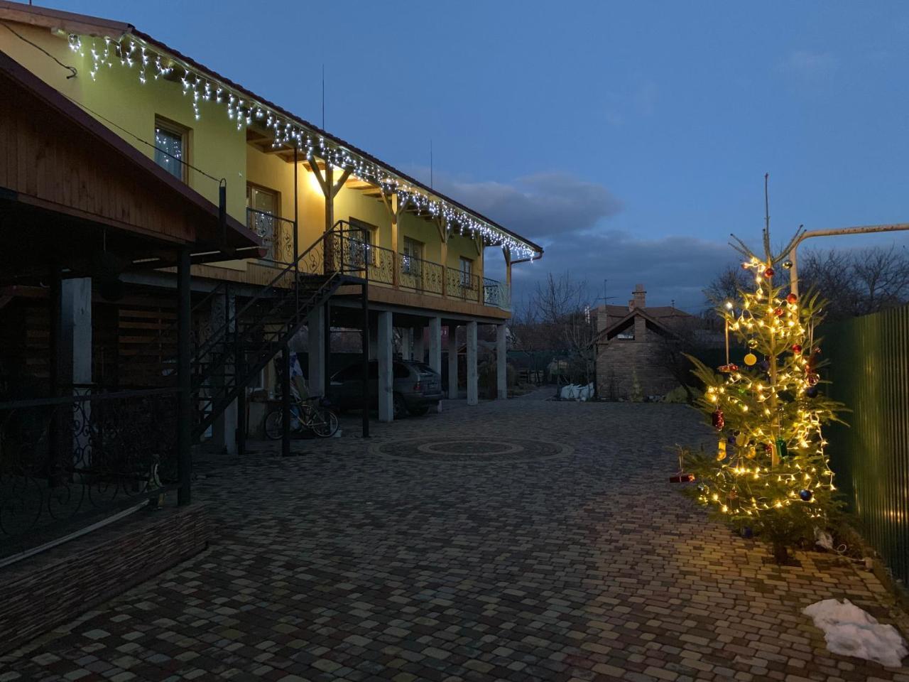 Міні Готель Вілла Вікторія Berehowe Exterior foto