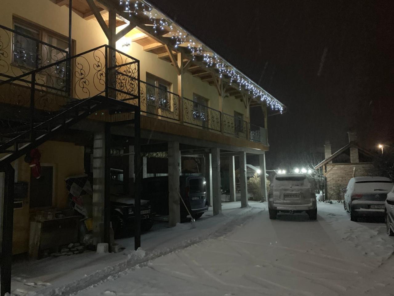 Міні Готель Вілла Вікторія Berehowe Exterior foto